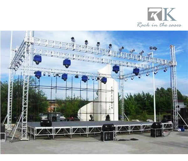 RK stage truss