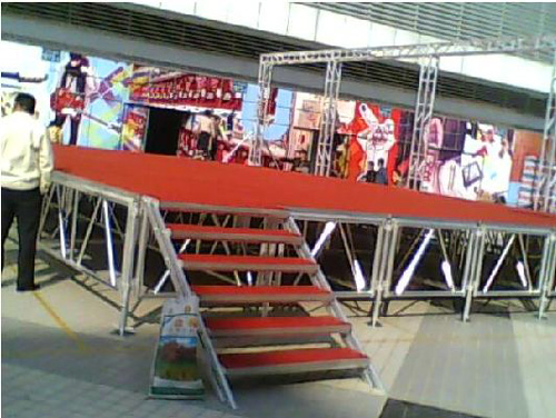 portable stage