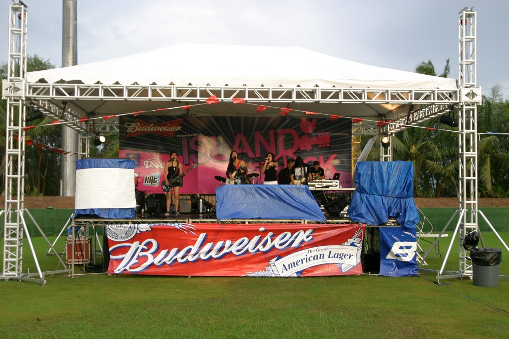 Stage truss system Stage truss system
