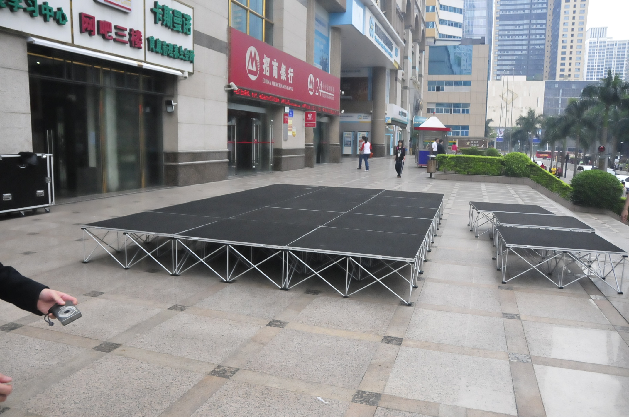 Portable stage Portable stage