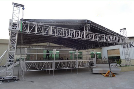 aluminum stage