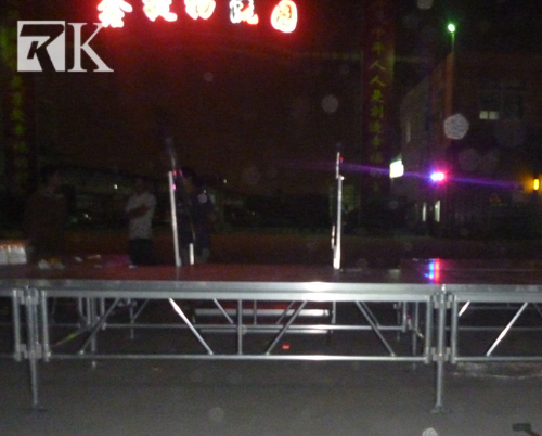 portable stage