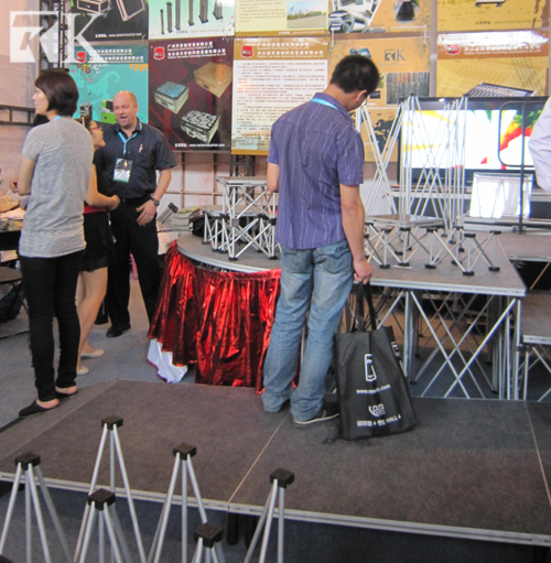 portable stage