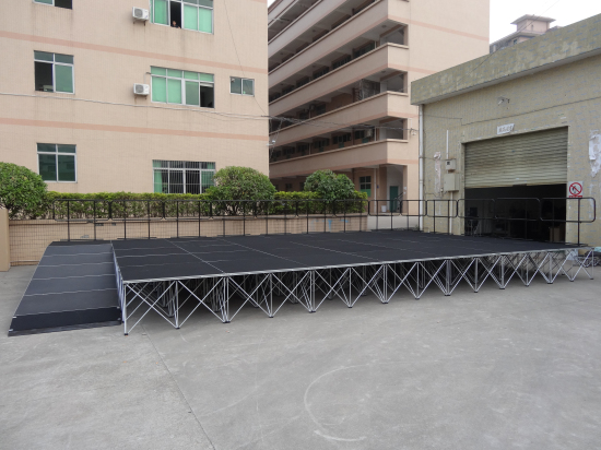 portable stage