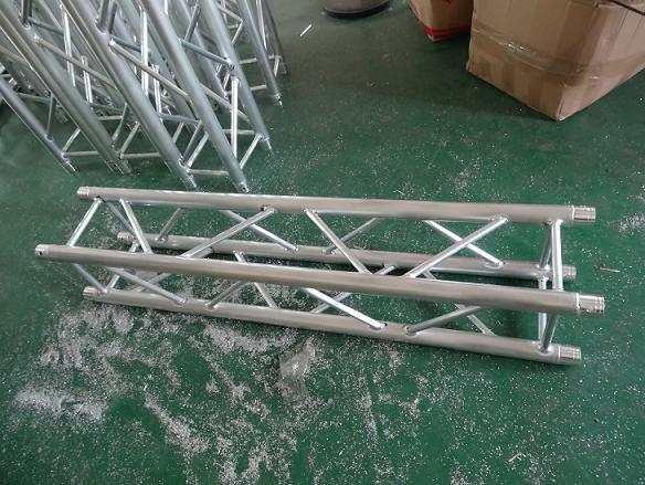 aluminum truss