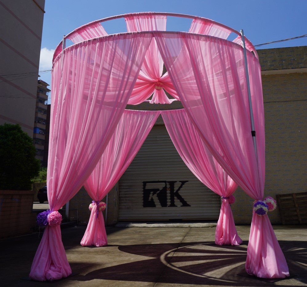 pipe and drape