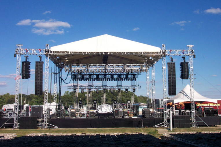 RK stage truss
